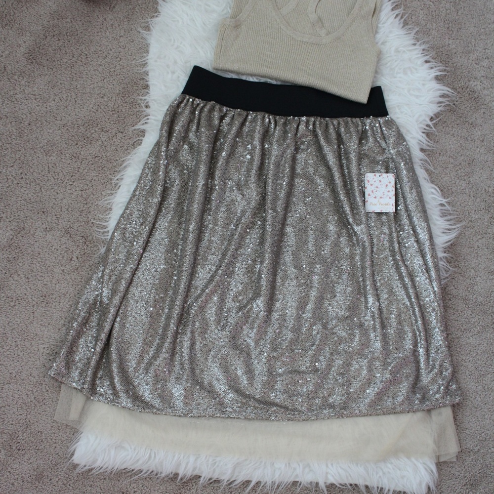 Free People Small Sequin Mesh-Hem A-Line Skirt NWT - Picture 2 of 8